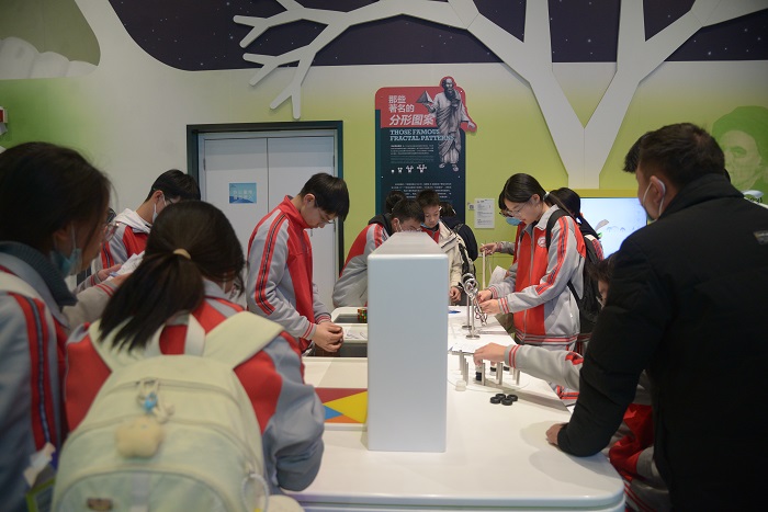 1765425578103044607.jpg 11.jpg